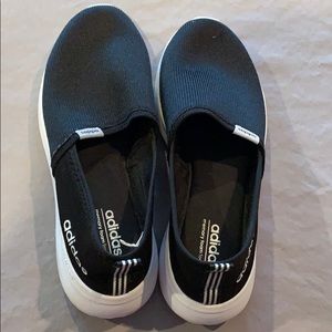 Adidas Woman slip on shoes